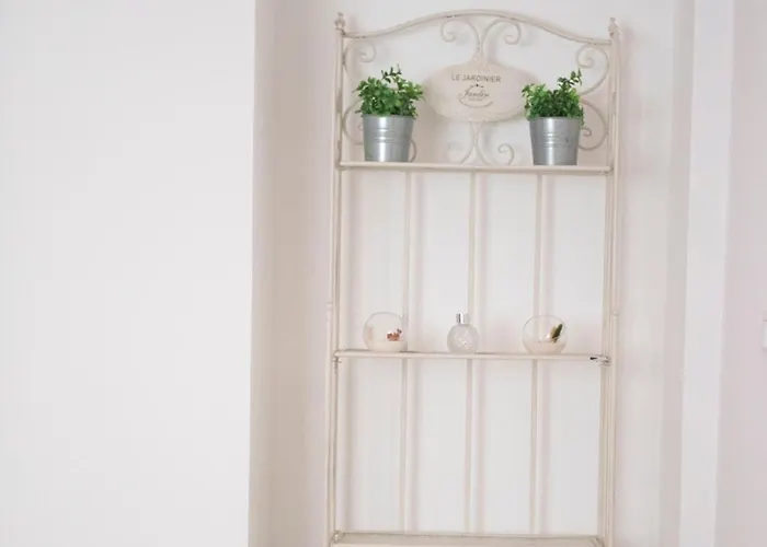 Dimora Mamma Lena * 카로비그노